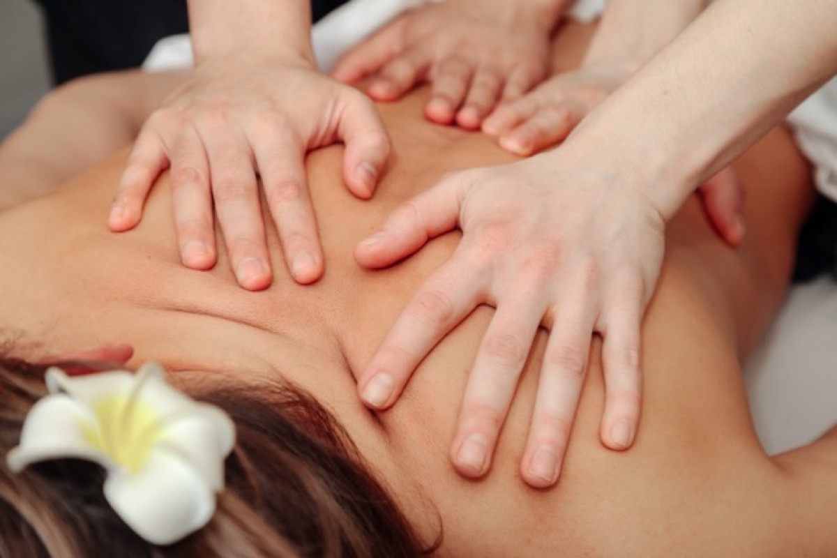 Full body oil massage in Ottawa