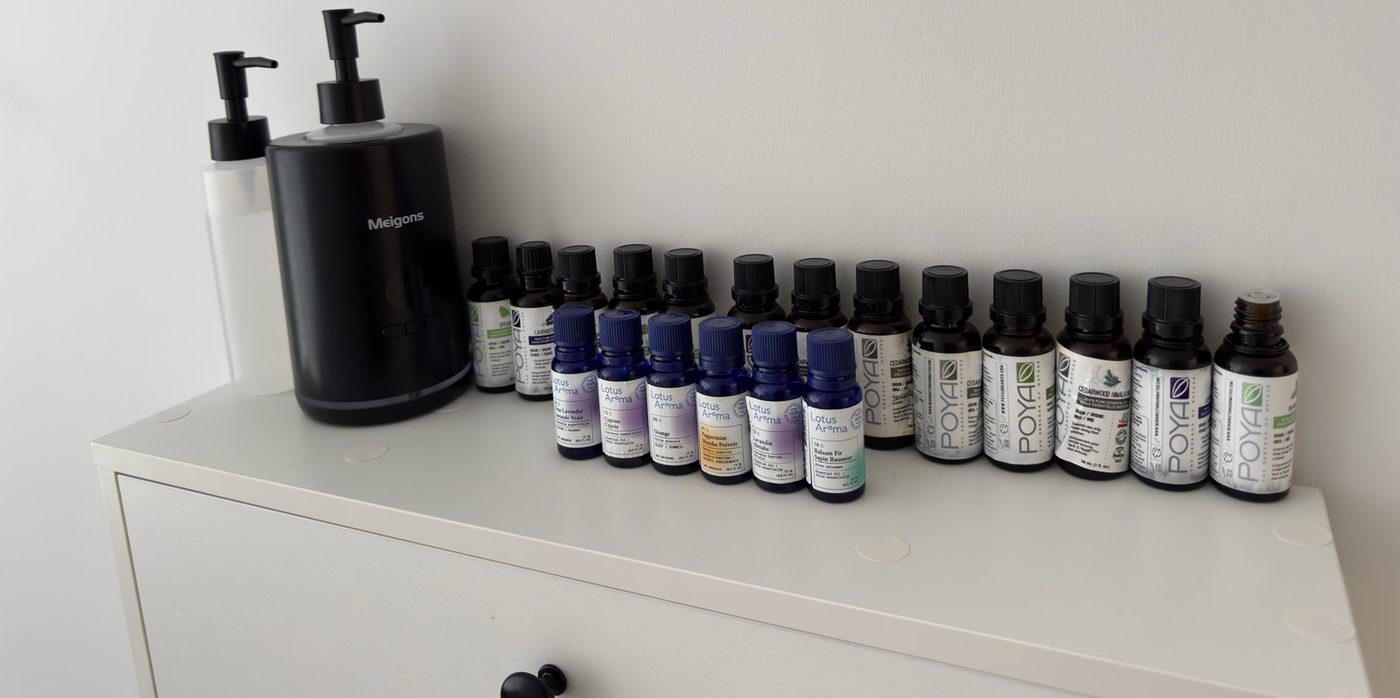 Warm-oil warmer and essential oils — lavender, orange, peppermint, balsam fir and cedarwood — at ALX Osteopathy in Britannia, Ottawa